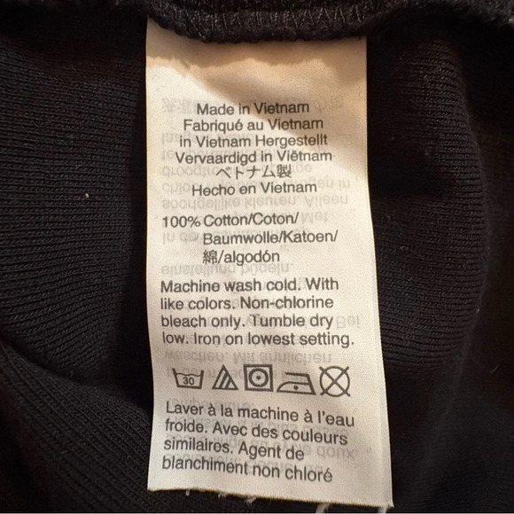 J.Crew Mock-neck Black Top with semi-puffed sleeves. Size S 100% cotton - Picture 6 of 6